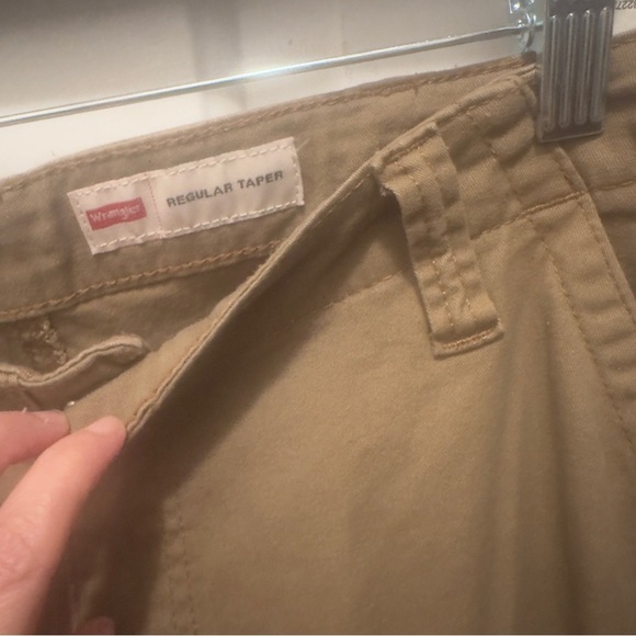 Wrangler Men's Khaki Cargo Pants - Picture 5 of 8